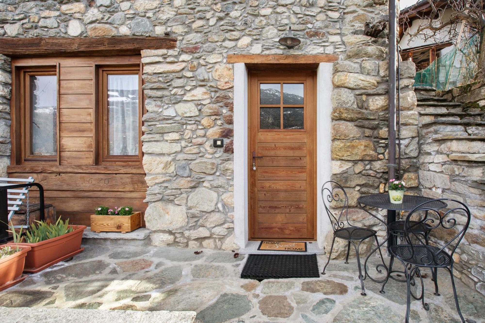 Mini House Valle D'Aosta Руазан Экстерьер фото